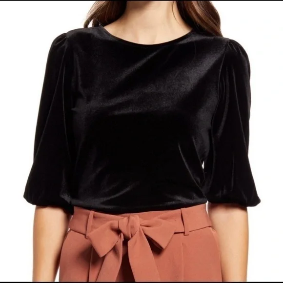 HALOGEN Black Velvet Top Size Medium - Picture 6 of 6